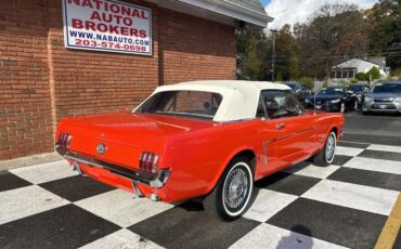 Ford-Mustang-1965-Convertible-6
