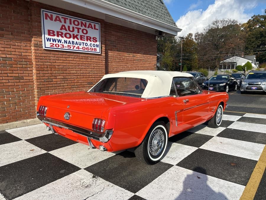 Ford-Mustang-1965-Convertible-6