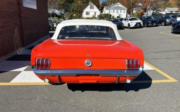 Ford-Mustang-1965-Convertible-7
