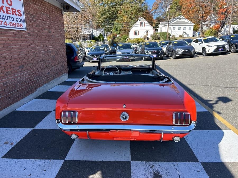 Ford-Mustang-1965-Convertible-9