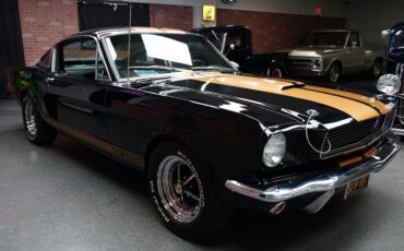 Ford-Mustang-1965-Coupe-16