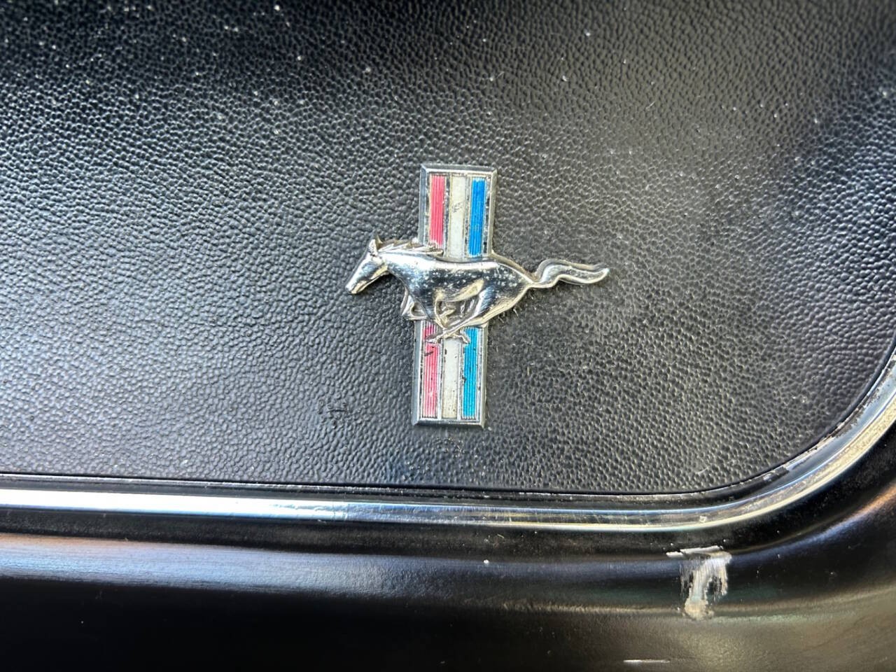 Ford-Mustang-1965-Hatchback-25