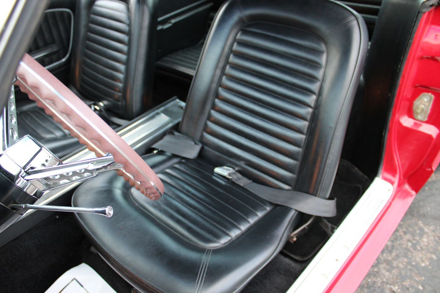 Ford-Mustang-1965-Other-29