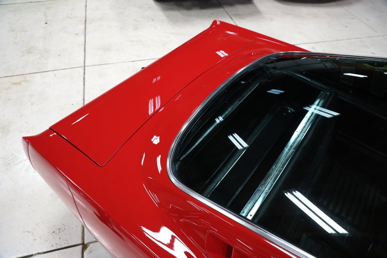 Ford-Mustang-1965-Rangoon-Red-Black-34