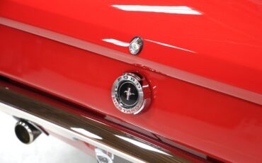 Ford-Mustang-1965-Rangoon-Red-Black-4