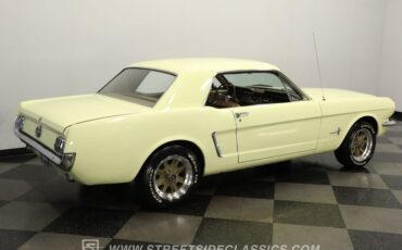 Ford-Mustang-1965-Spring-Time-Yellow-Palomino-23