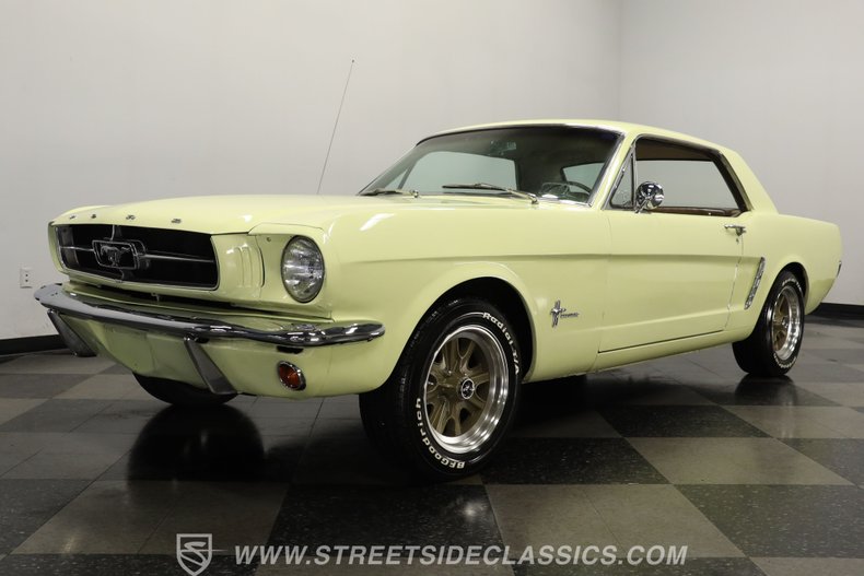 Ford-Mustang-1965-Spring-Time-Yellow-Palomino-27