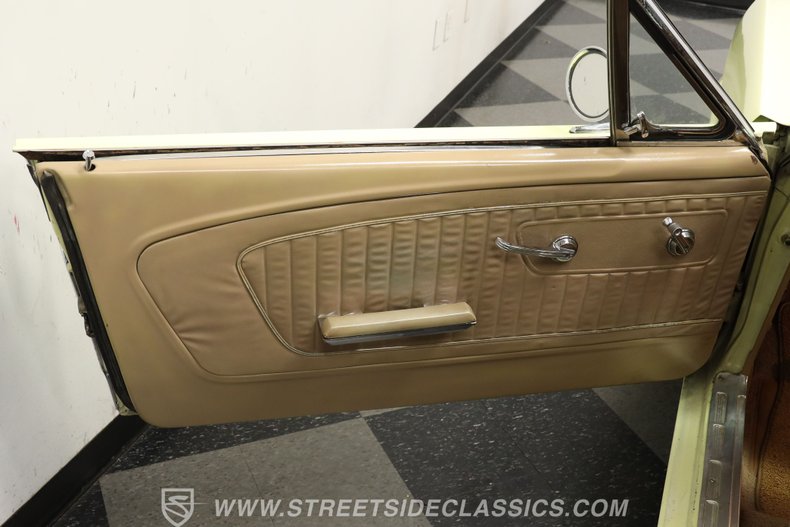 Ford-Mustang-1965-Spring-Time-Yellow-Palomino-34