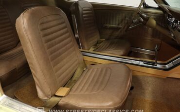 Ford-Mustang-1965-Spring-Time-Yellow-Palomino-40