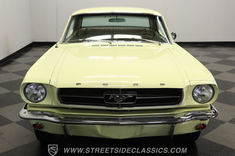 Ford-Mustang-1965-Spring-Time-Yellow-Palomino-41