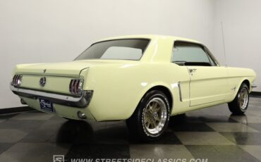 Ford-Mustang-1965-Spring-Time-Yellow-Palomino-44