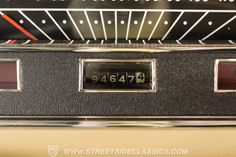 Ford-Mustang-1965-Spring-Time-Yellow-Palomino-46