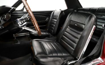 Ford-Mustang-1965-Vintage-Burgundy-Black-Deluxe-20