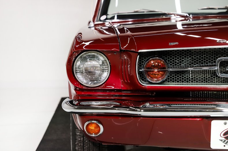 Ford-Mustang-1965-Vintage-Burgundy-Black-Deluxe-49