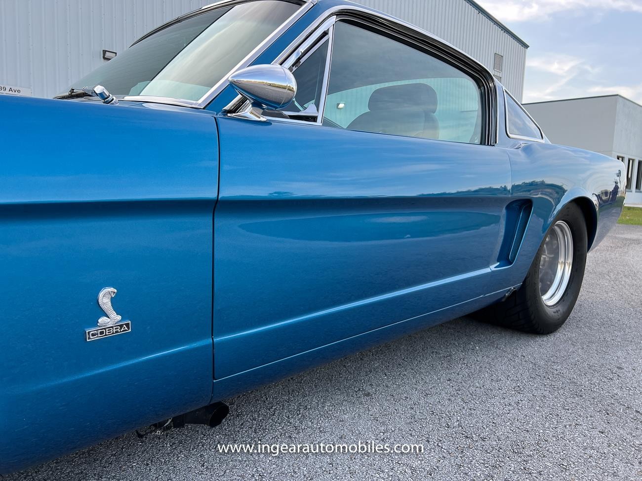 Ford-Mustang-1965-fastback-13