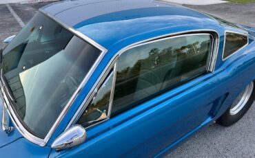 Ford-Mustang-1965-fastback-18