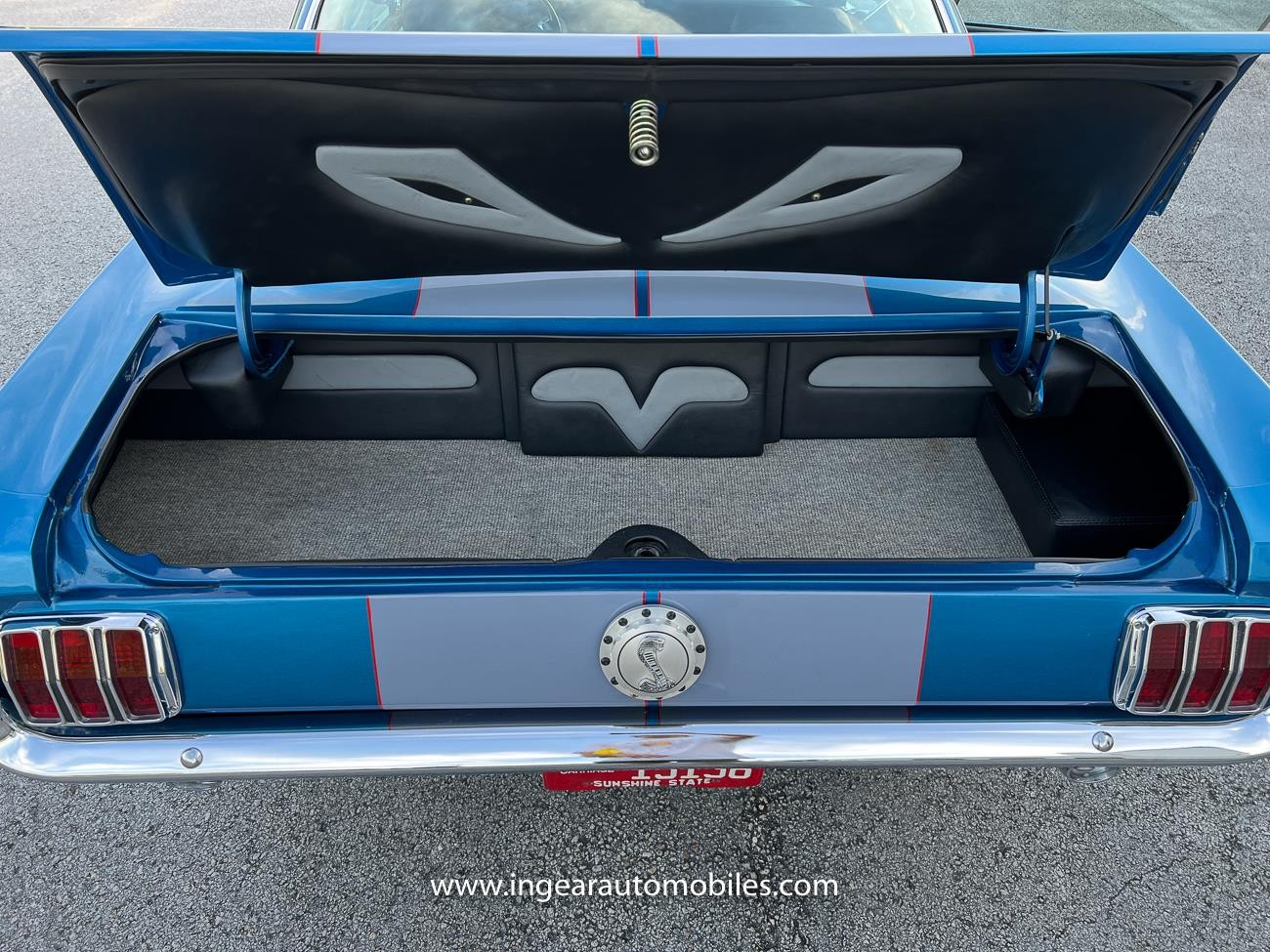 Ford-Mustang-1965-fastback-2