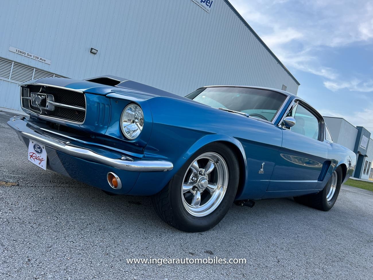 Ford-Mustang-1965-fastback-6