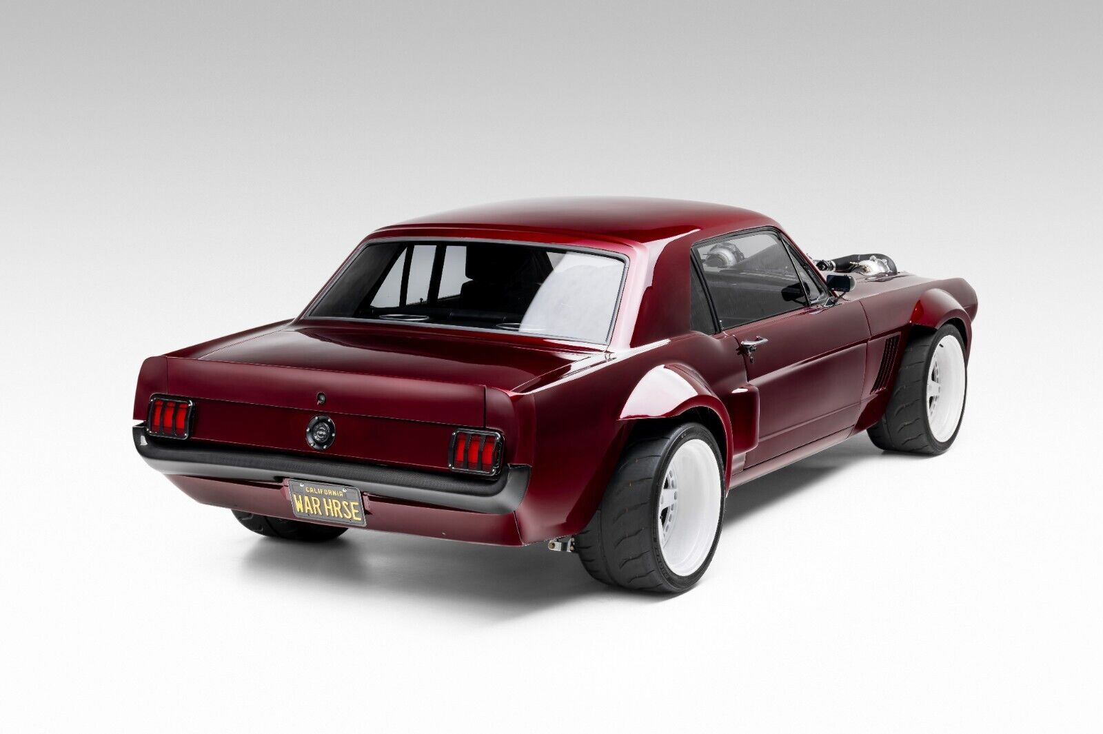 Ford-Mustang-1966-10