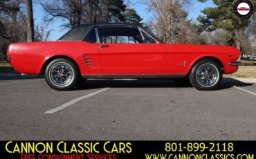 Ford-Mustang-1966-10