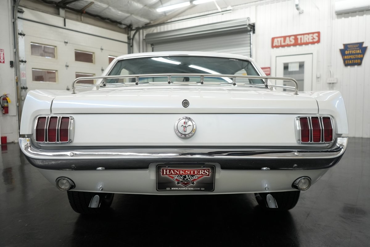 Ford-Mustang-1966-12