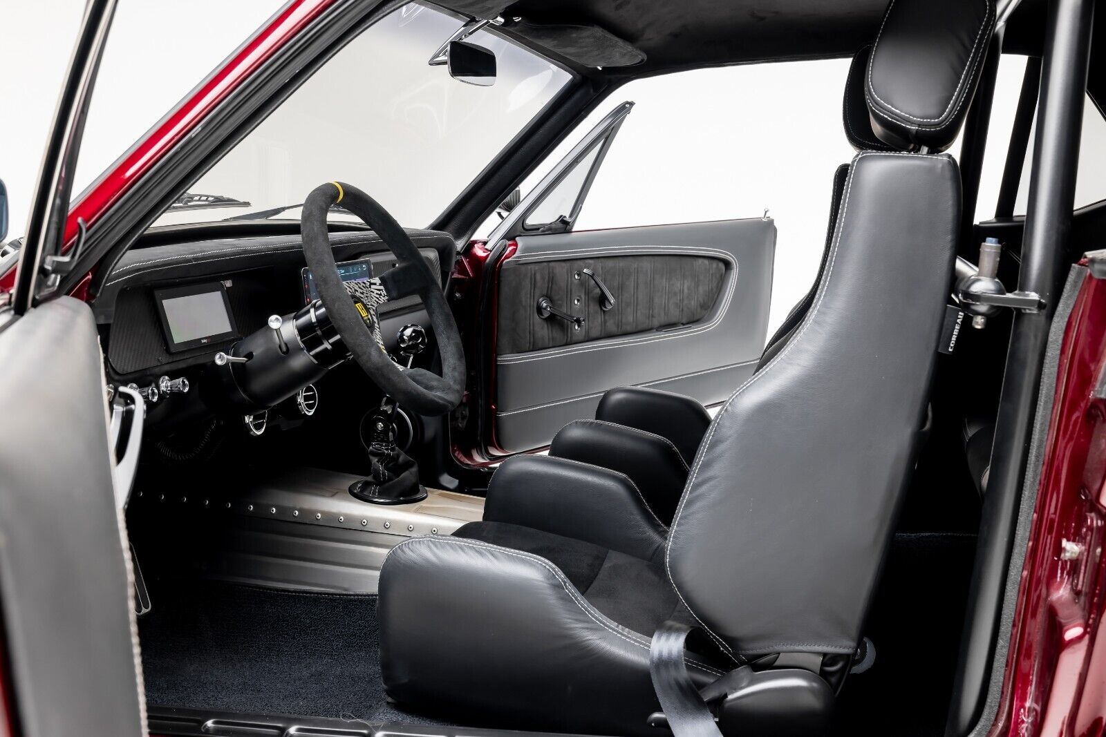 Ford-Mustang-1966-20