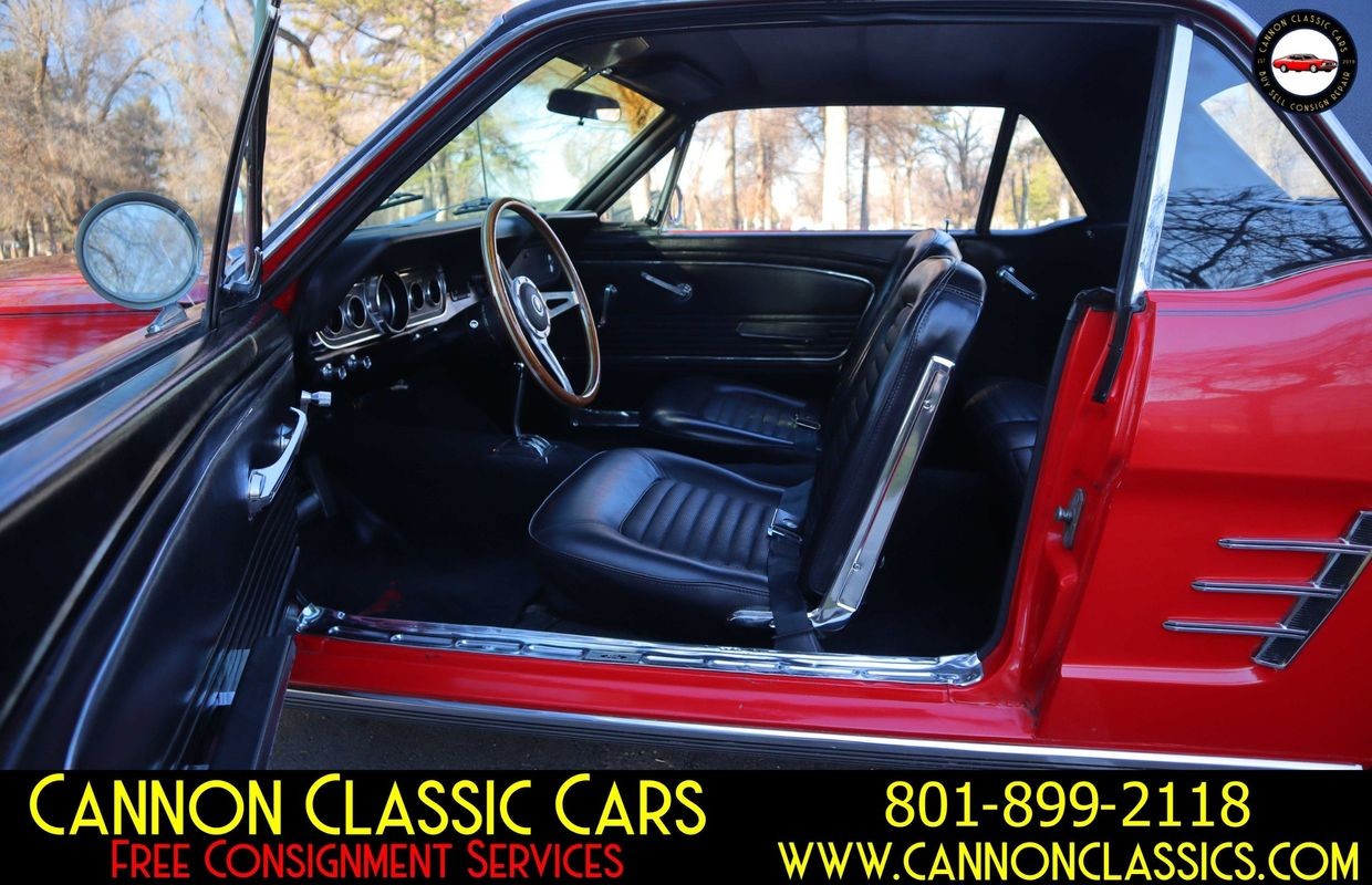 Ford-Mustang-1966-22