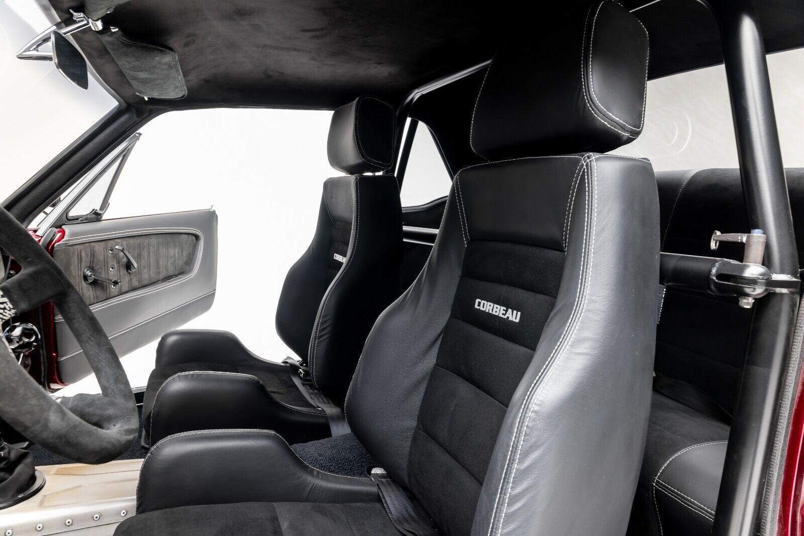 Ford-Mustang-1966-22