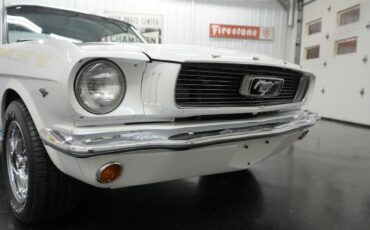 Ford-Mustang-1966-23