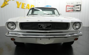 Ford-Mustang-1966-27