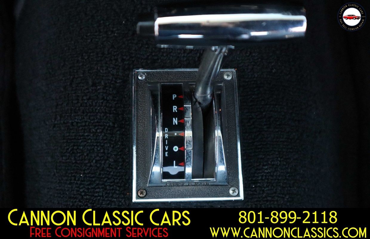 Ford-Mustang-1966-29