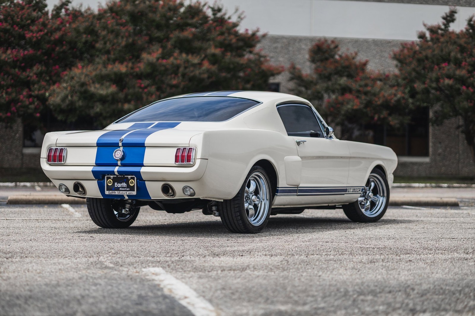 Ford-Mustang-1966-2D-Coupe-12