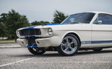 Ford-Mustang-1966-2D-Coupe-2