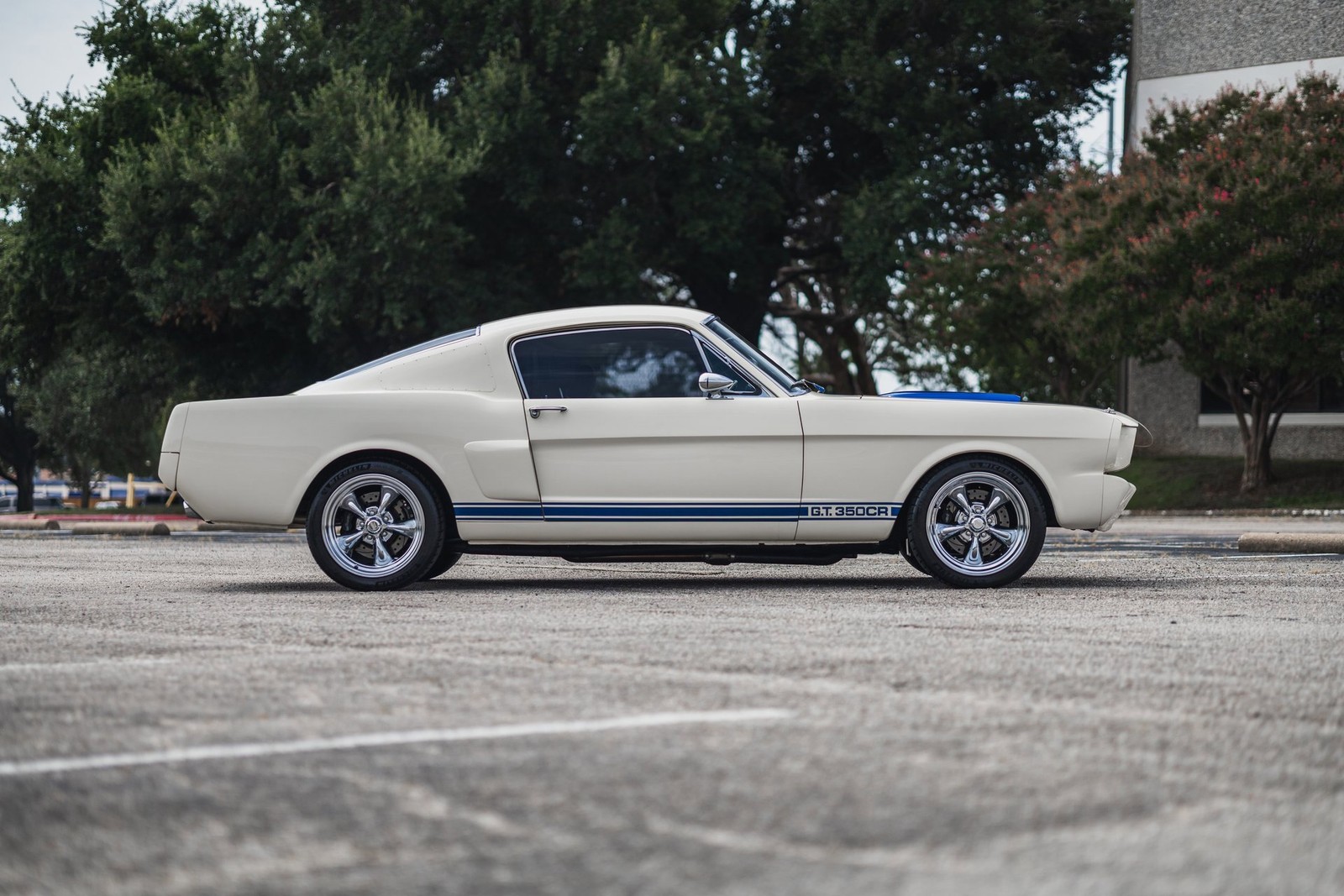 Ford-Mustang-1966-2D-Coupe-24