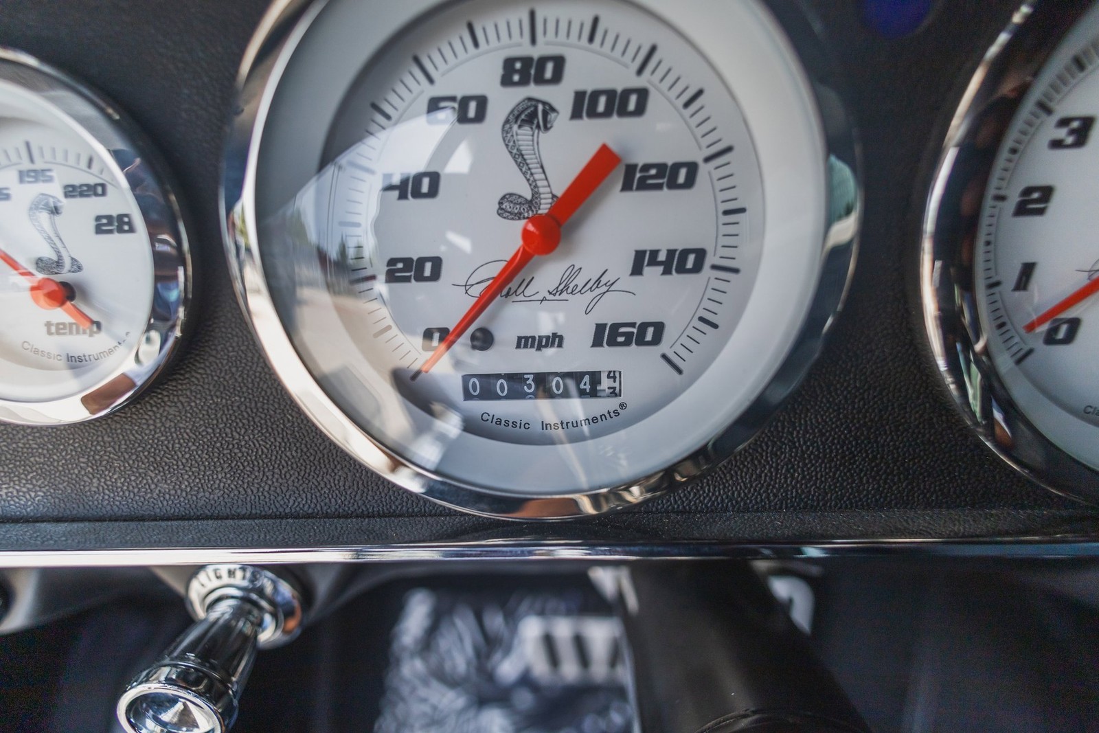 Ford-Mustang-1966-2D-Coupe-32