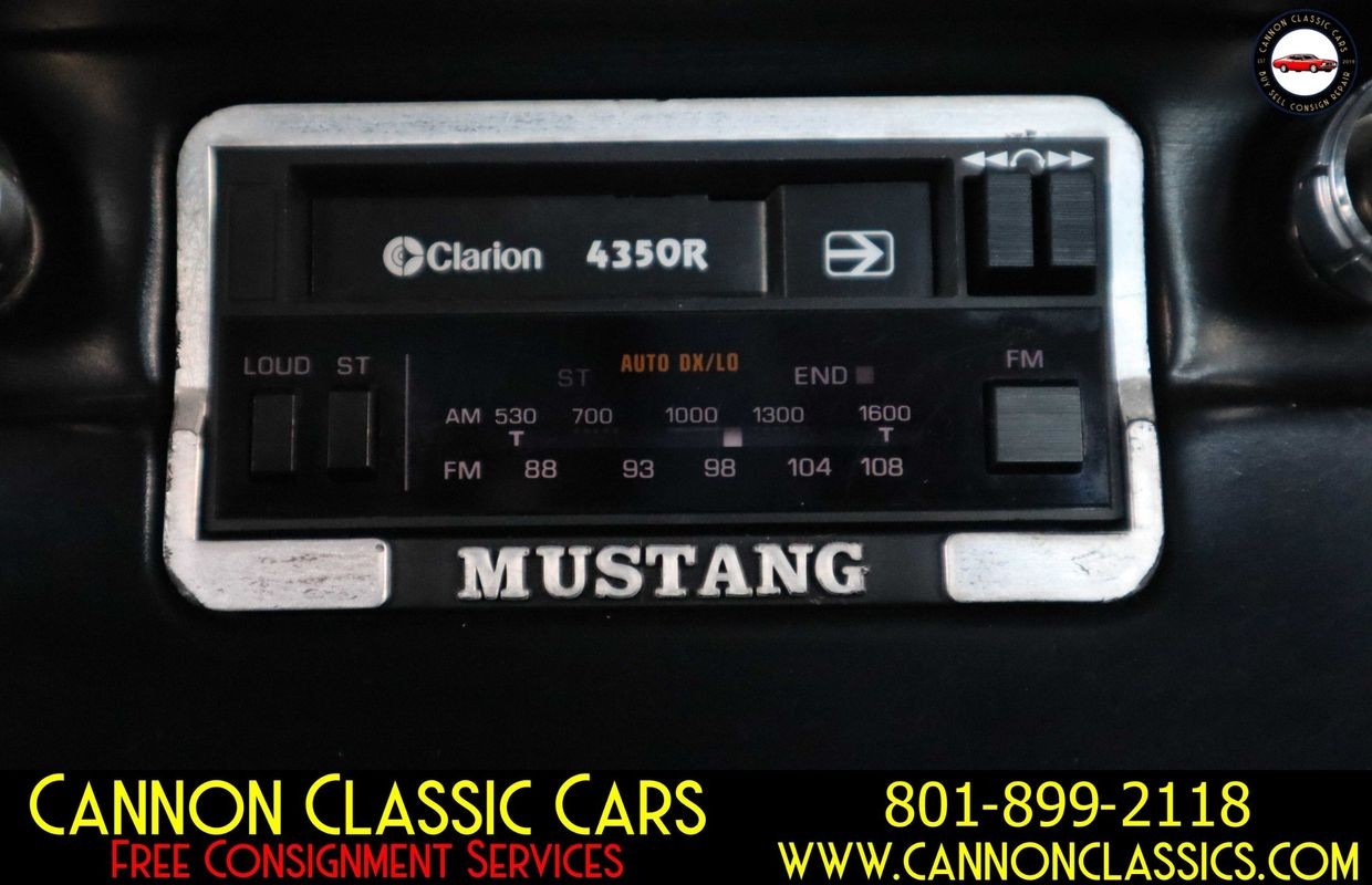 Ford-Mustang-1966-30