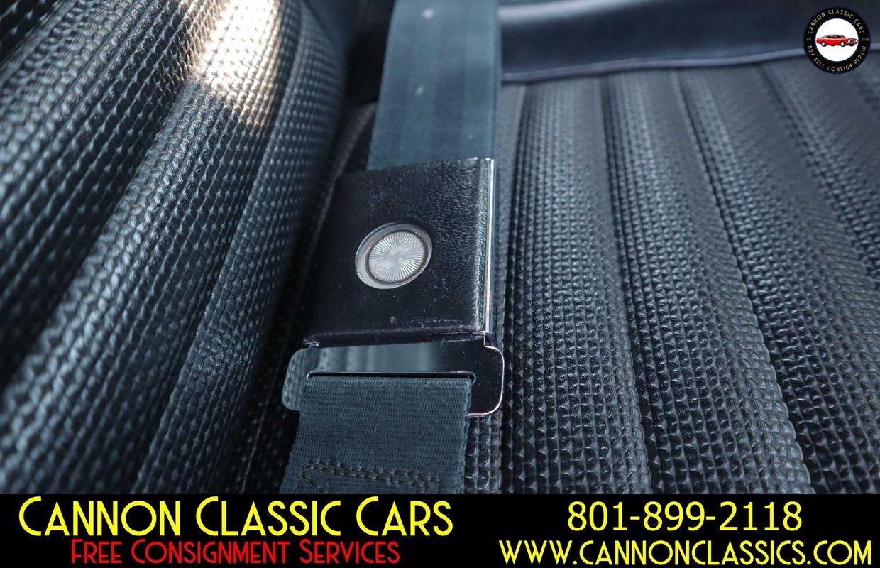 Ford-Mustang-1966-37