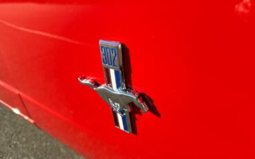 Ford-Mustang-1966-COUPE-16