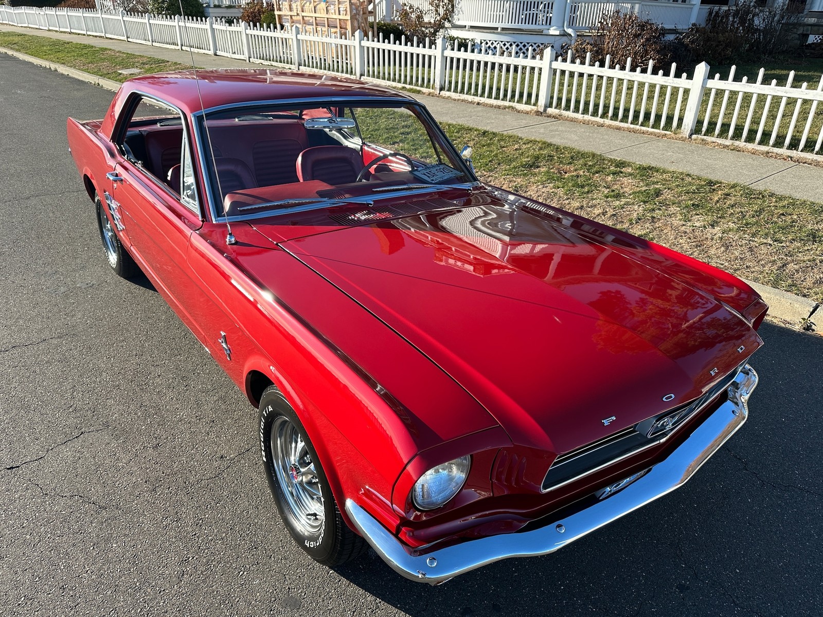 Ford-Mustang-1966-COUPE-4