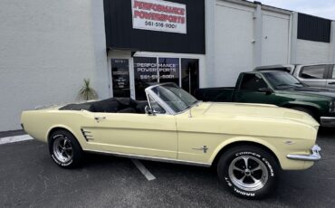 Ford-Mustang-1966-Convertible