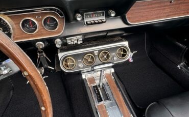 Ford-Mustang-1966-Convertible-8