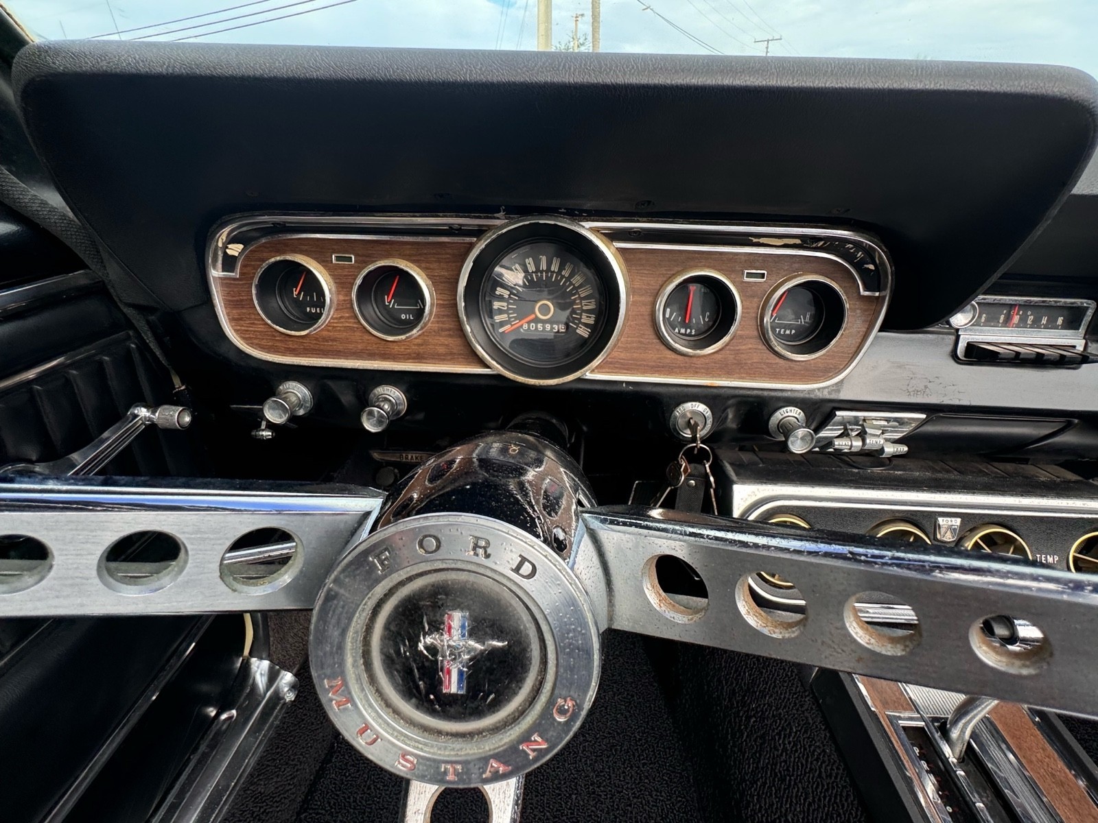 Ford-Mustang-1966-Convertible-9