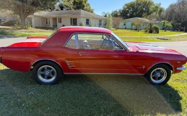 Ford-Mustang-1966-Coupe-1