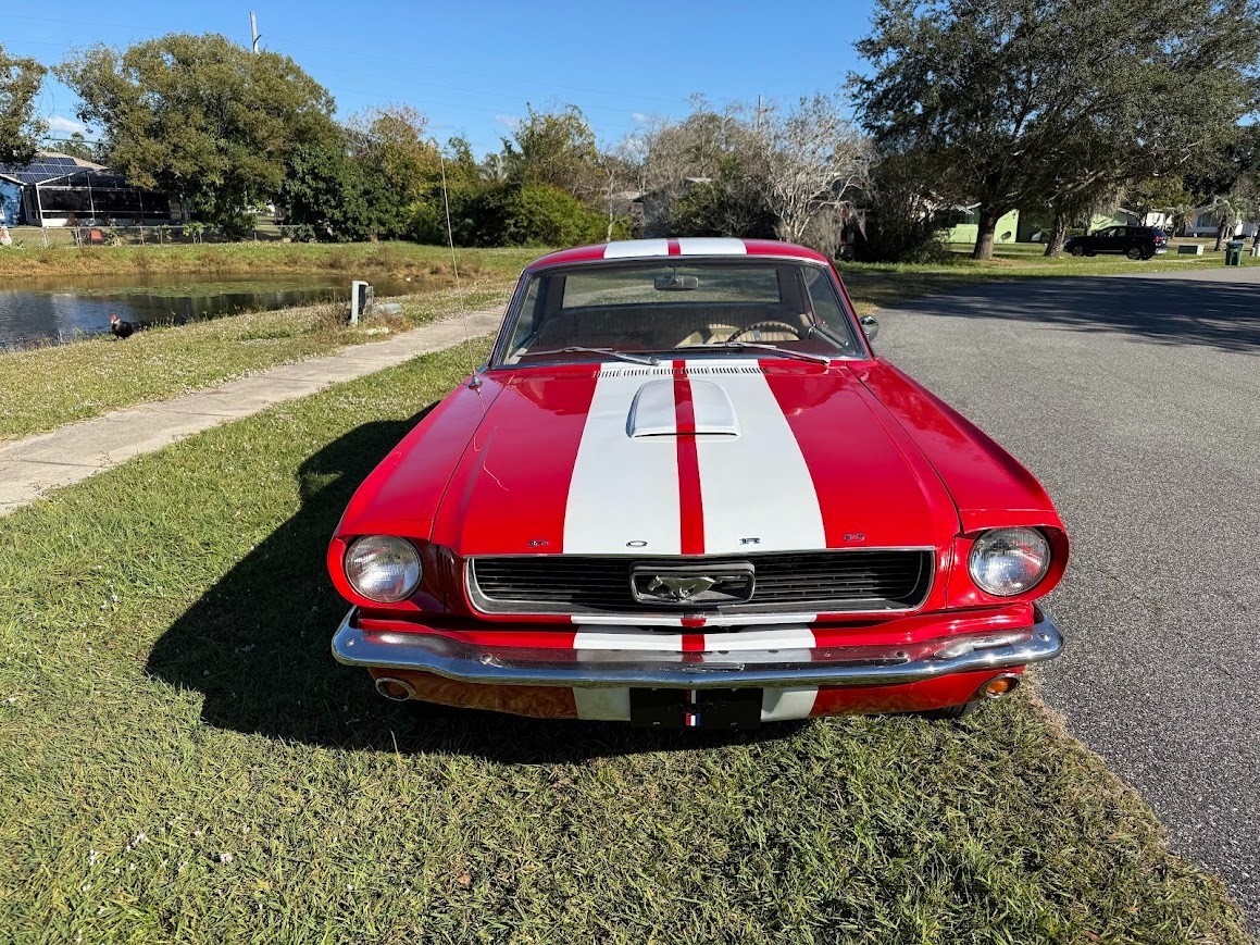 Ford-Mustang-1966-Coupe-10