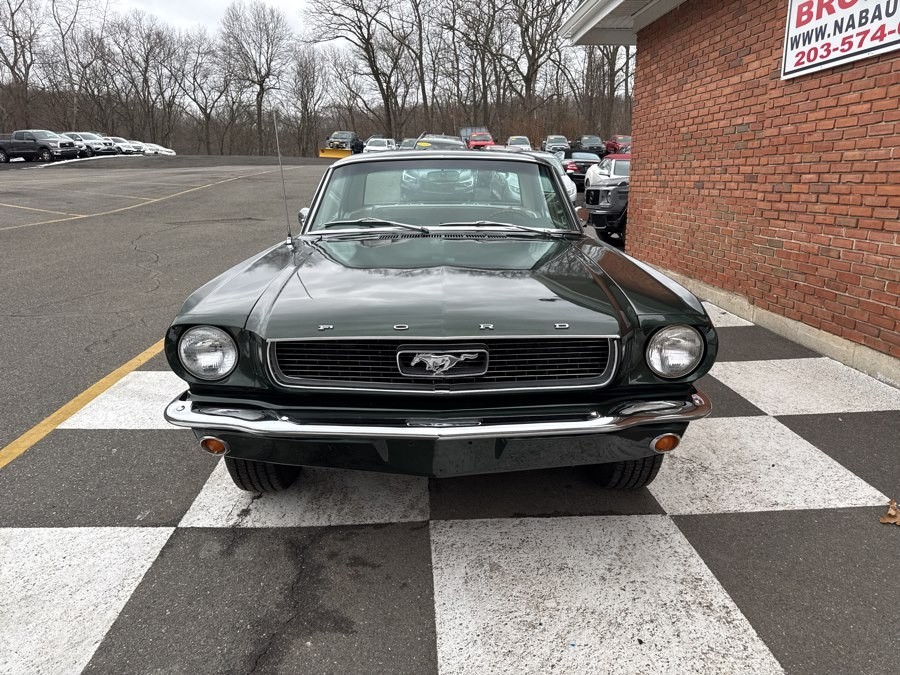 Ford-Mustang-1966-Coupe-10
