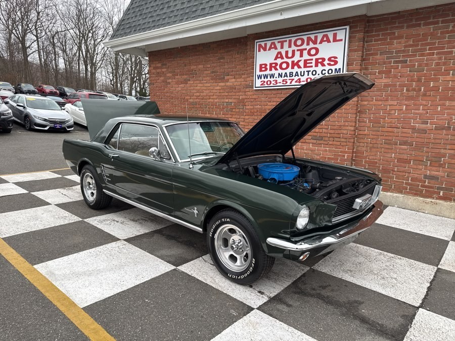 Ford-Mustang-1966-Coupe-11