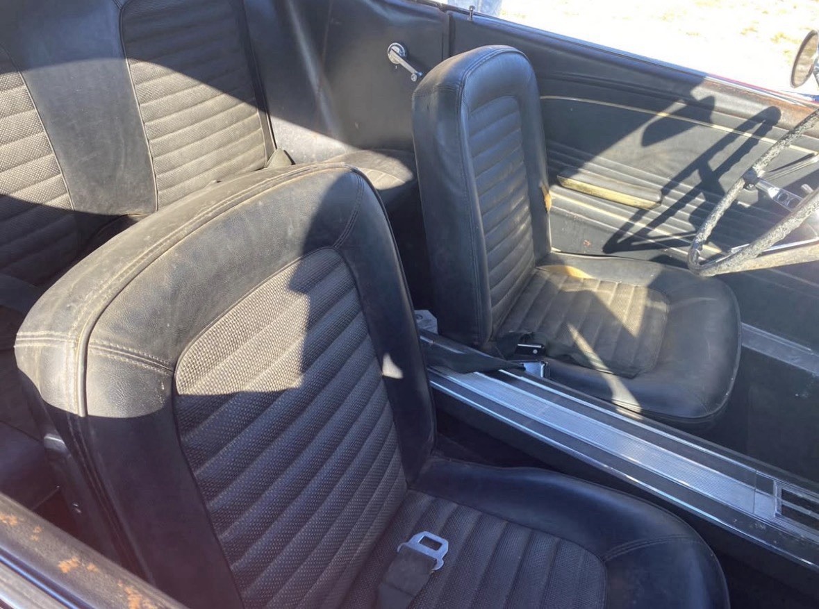 Ford-Mustang-1966-Coupe-11