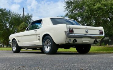 Ford-Mustang-1966-Coupe-14
