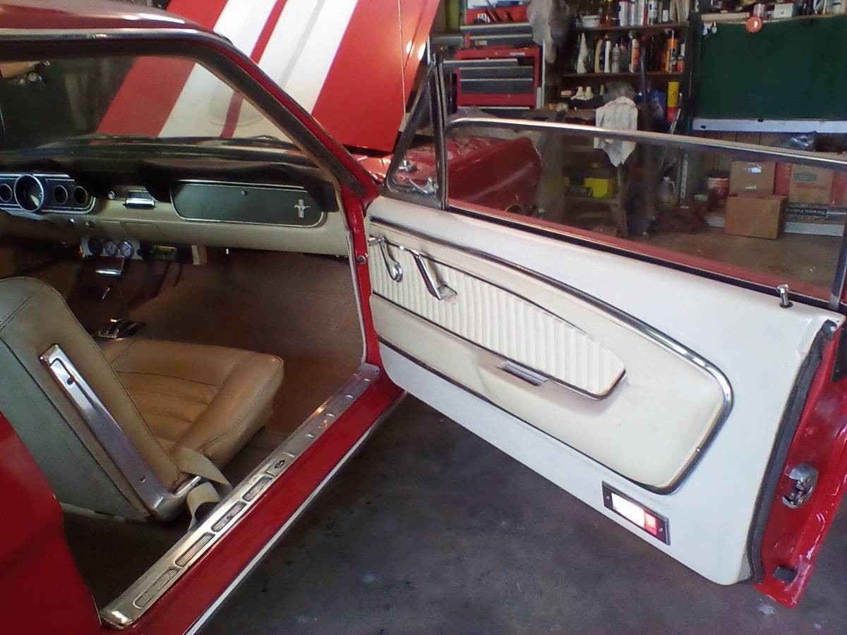 Ford-Mustang-1966-Coupe-16