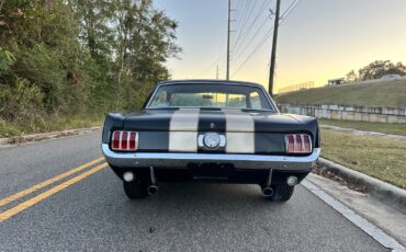 Ford-Mustang-1966-Coupe-2